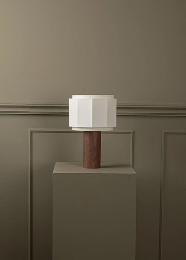 Lampe à poser Pipito Okla – H 39 cm — noyer 2