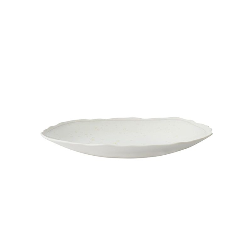 Assiette S plume nacre 22x20,5 — ambiance