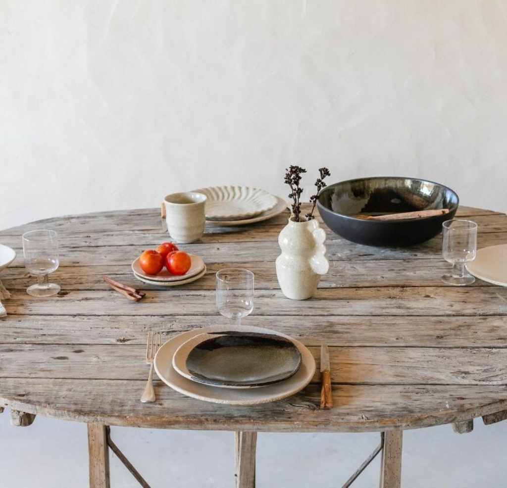 Assiette ronde wabi blanc D27,5 — ambiance