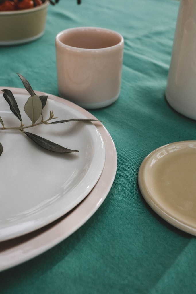 Assiette L cantine D24 — ambiance