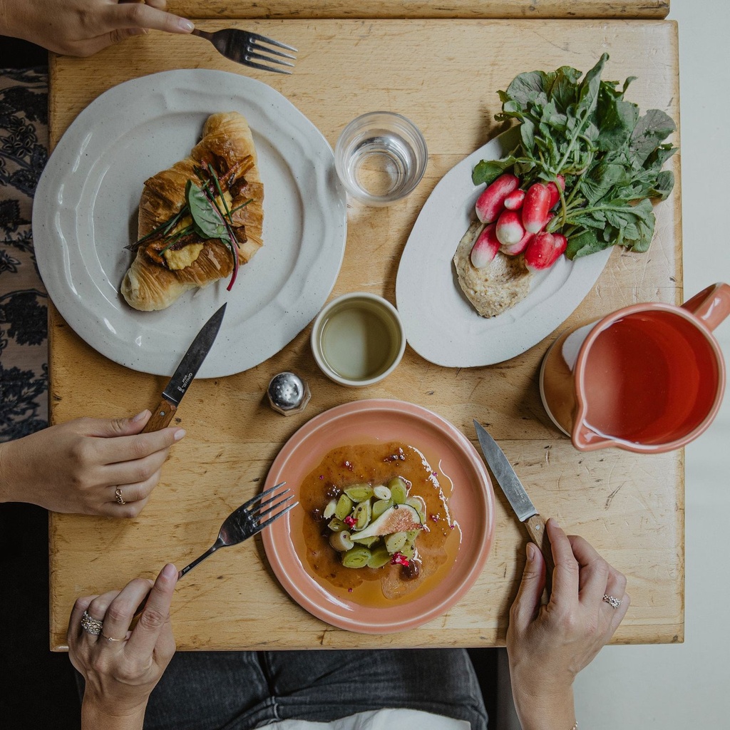 Assiette S cantine D19,5 — ambiance