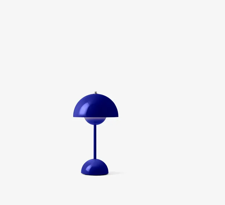 flowerpot-vp9_verner-panton_baladeuse-portable-lamp-_andtradition_20715002__design_signed_nedgis-170332-product.webp