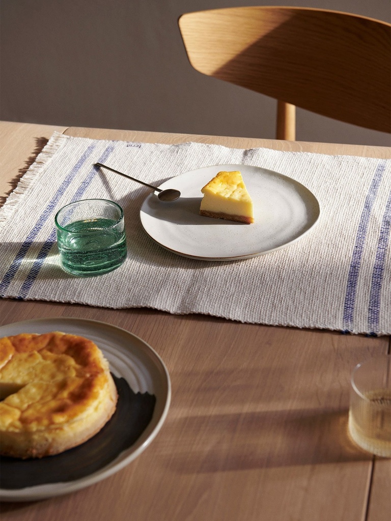 Assiette Flow – moyenne – blanc cassé moucheté — vue 2