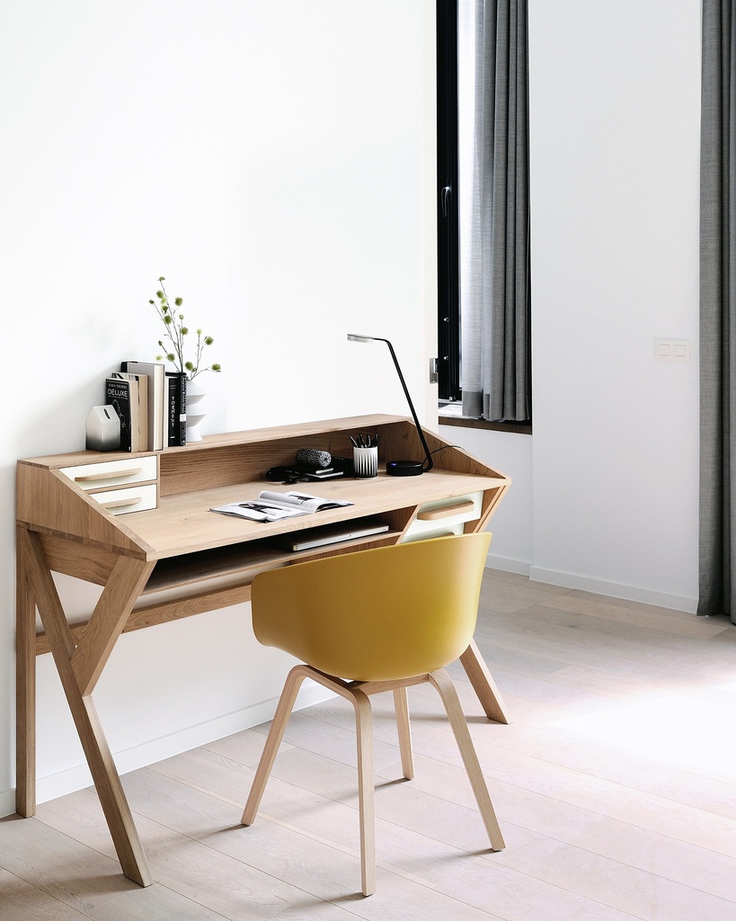 45056_Origami_desk_white_WEB.jpg