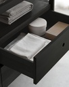 51240_Spindle_dresser_varnished_oak_black_4_drawers_det02_WE
