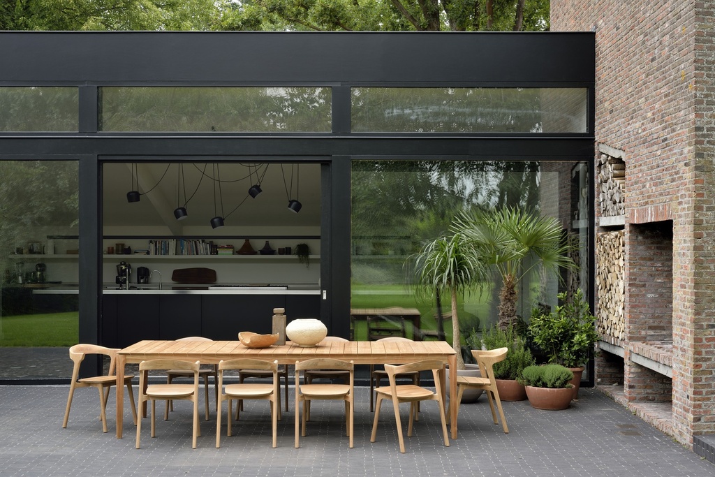10272_Outdoor_Teak_Bok_table_&_10155_Outdoor_Teak_Bok_chair_