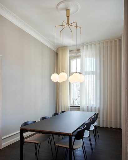 Lustre Apiales Cluster 6 — noir satiné / verre opale — vue 2