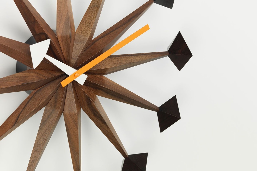 Horloge murale Polygon Clock — ambiance 1