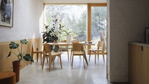 Table EM Table — ambiance 1