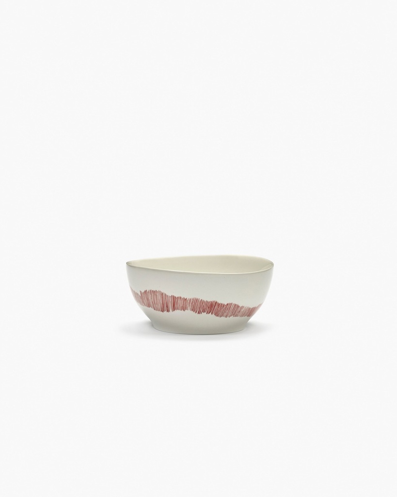 Bol s - blanc swirl-stripes rouge - feast by ottolenghi