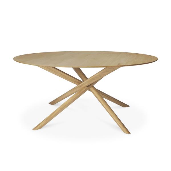 Table Mikado