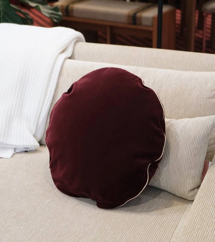 Coussin Bomboloni velours lie de vin Ø 47
