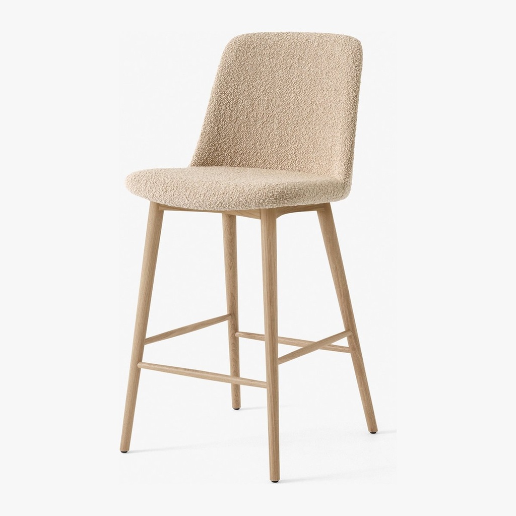 Chaise haute Rely – entièrement tapissée, piètement chêne, hauteur plan de travail ou bar