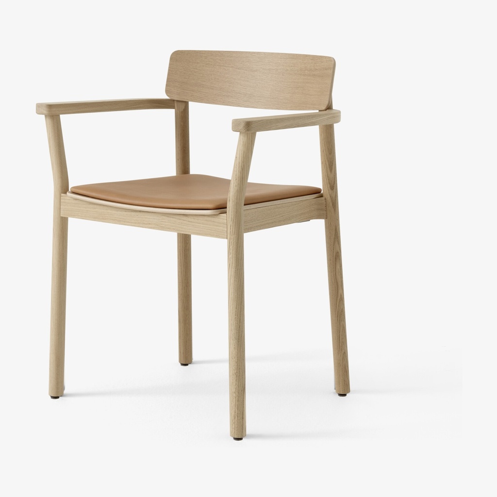 Fauteuil de table Betty TK11 – assise cuir pleine fleur