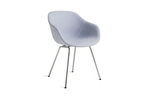 Fauteuil de table About a Chair AAC 227 – entièrement tapissée